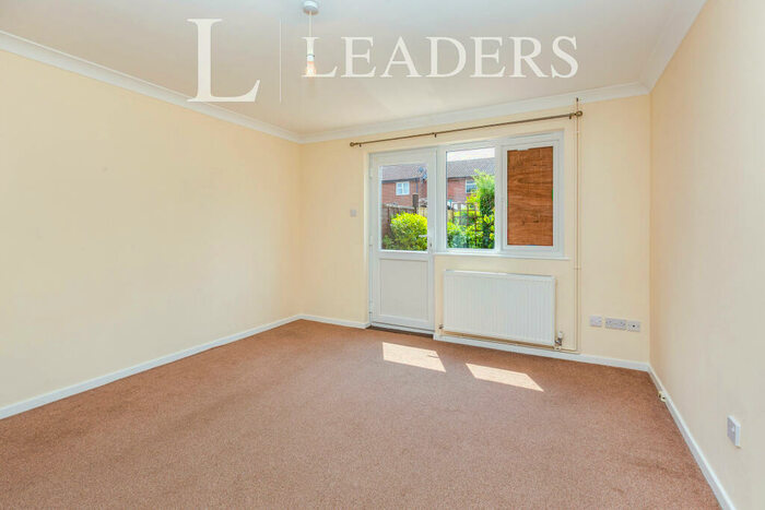 2 Bedroom End Of Terrace House To Rent In Field Way, Aylesbury, HP20