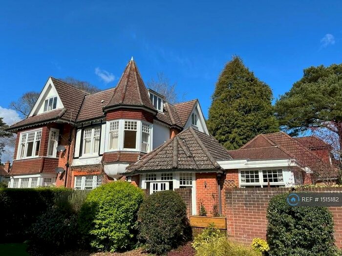 2 Bedroom Flat To Rent In Westminster Road East, Poole, BH13