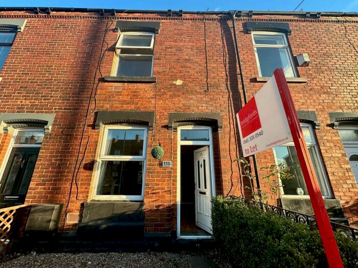 2 Bedroom House To Rent In Cheetham Hill Road, Dukinfield, SK16