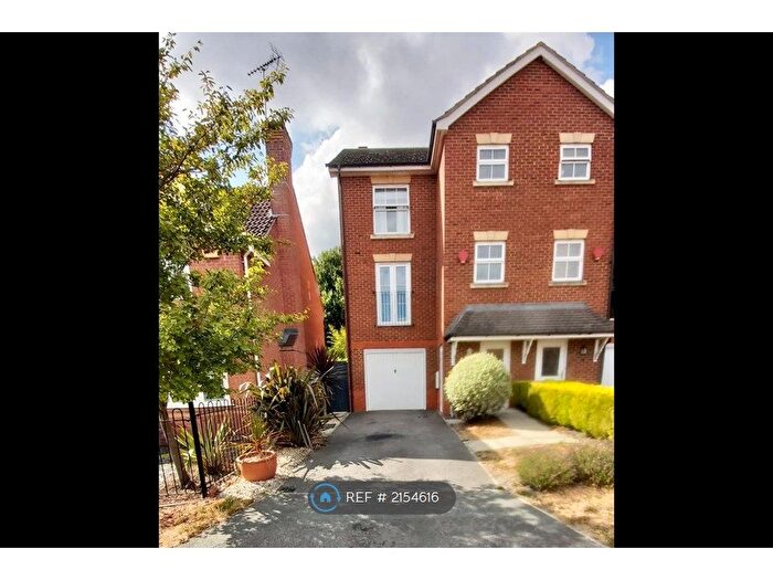 4 Bedroom End Of Terrace House To Rent In Bushell Way, Arborfield, Reading, RG2