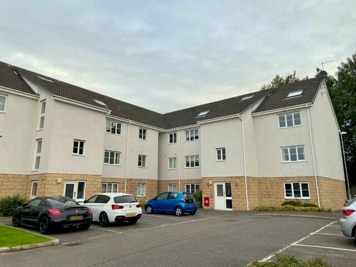 1 Bedroom Flat To Rent In West Wellhall Wynd, Hamilton, ML3