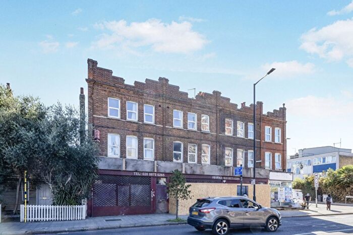 2 Bedroom Flat To Rent In West Hill, London, SW18