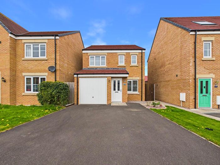 3 Bedroom Detached House To Rent In Edderside Drive, Carlisle, CA3