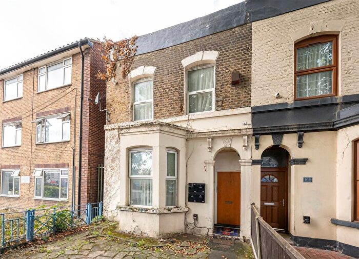 1 Bedroom Flat For Sale In Leytonstone Road, Stratford, E15