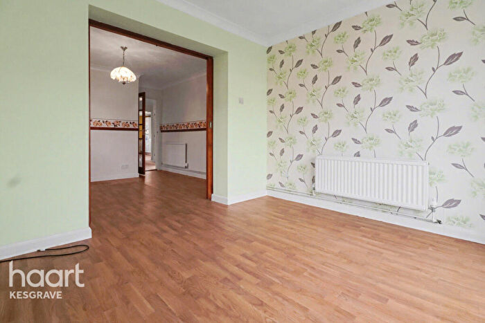 2 Bedroom Bungalow For Sale In Penryn Road, Ipswich, IP5