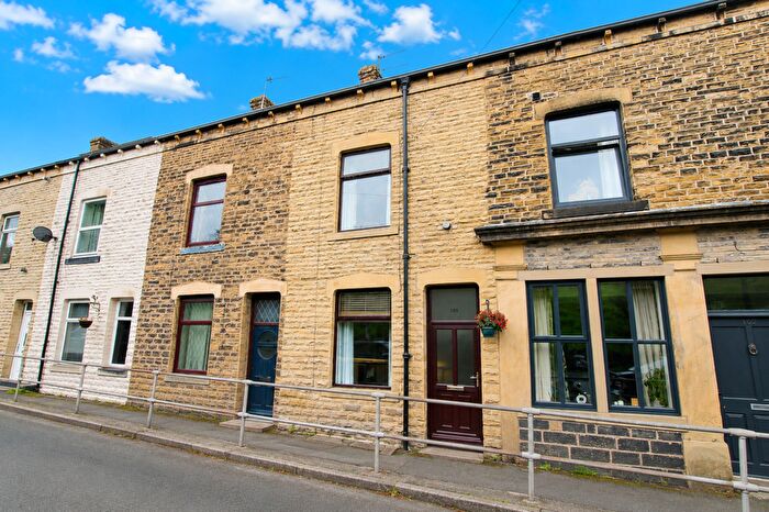 2 Bedroom Terraced House For Sale In Burnley Road, Cliviger, BB10