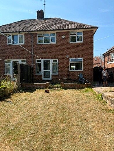 3 Bedroom Semi Detached House To Rent In Fallowfield, LU3