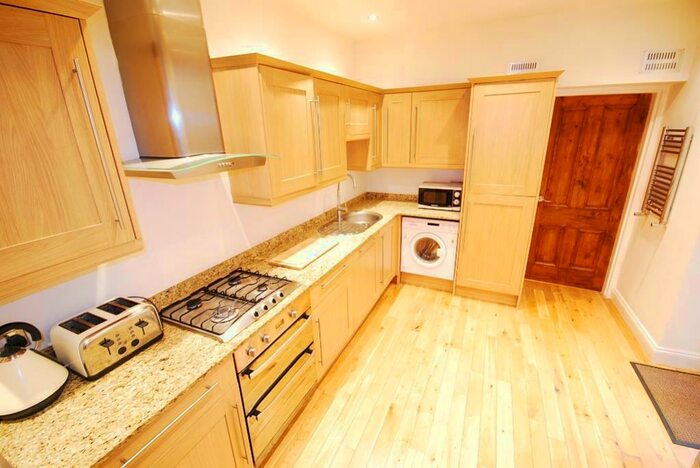 2 Bedroom Apartment To Rent In Osborne Avenue, Jesmond, NE2