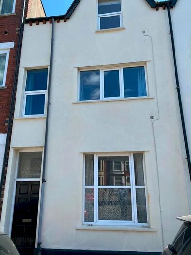 1 Bedroom Studio To Rent In Burt Street, Cardiff, CF10