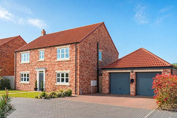 5 Bedroom Detached House For Sale In Walbut Close, North Duffield, Selby, YO8