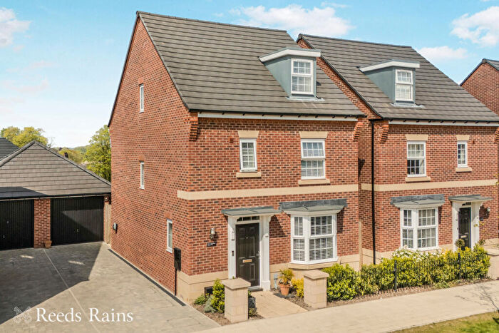 4 Bedroom Detached House For Sale In Kelly Smith Way, Macclesfield, Cheshire, SK10