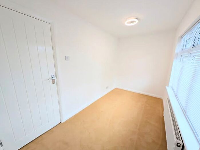 4 Bedroom Detached House To Rent In Sudbury Court Road, Wembley, HA1