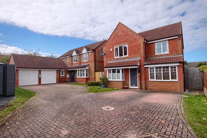 4 Bedroom Detached House For Sale In Gilwern Court, Ingleby Barwick, TS17