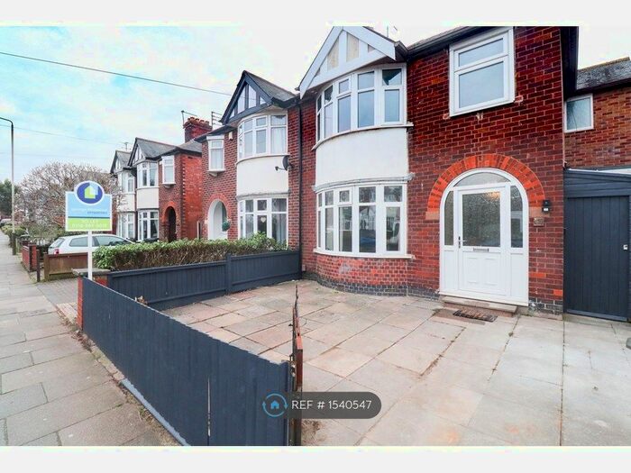 3 Bedroom Semi-Detached House To Rent In Queens Road, Leicester, LE2