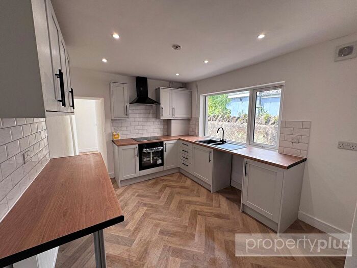 4 Bedroom End Terrace House For Sale In Lewis Street, Pentre, Rhondda Cynon Taff, CF41