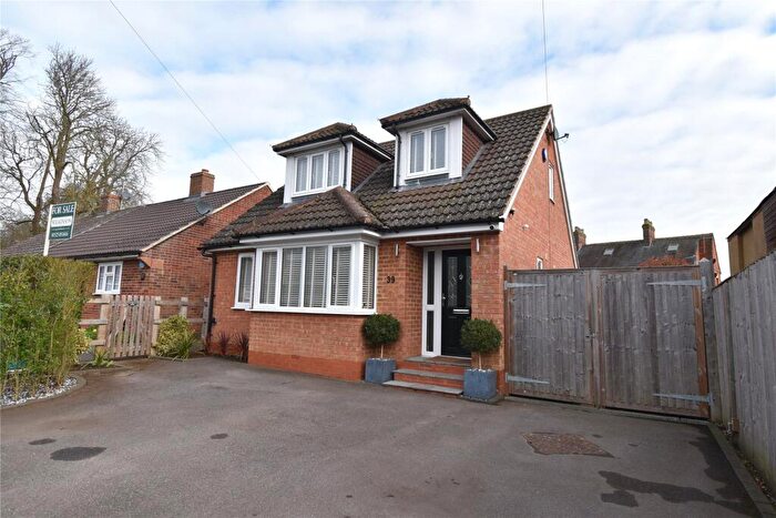 2 Bedroom Detached House For Sale In Prospect Place, Wing, LU7
