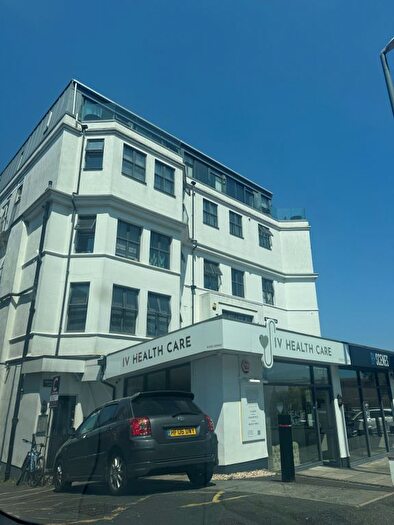 1 Bedroom Flat To Rent In Terrace Road, BH2
