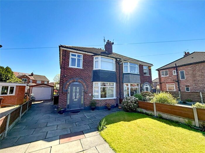 3 Bedroom Semi-Detached House For Sale In Overwood Road, Northenden, M22