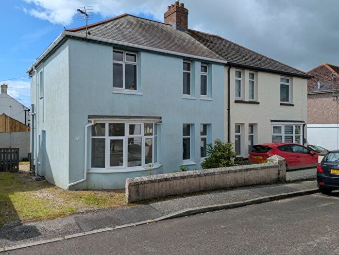 3 Bedroom Semi Detached House For Sale In Fairbourne Road, St Austell, PL25