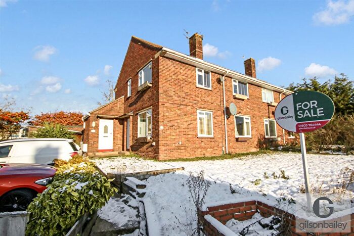 2 Bedroom Flat For Sale In Rider Haggard Road, Norwich, NR7