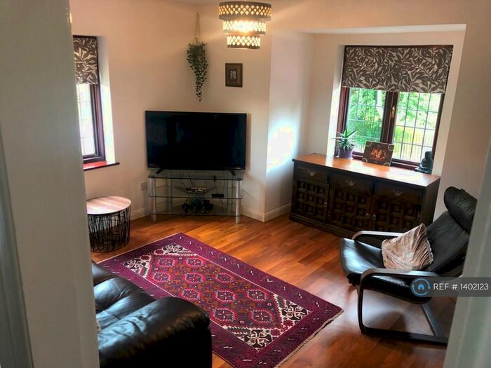 1 Bedroom Flat To Rent In Westlowe Court, Leicester, LE3