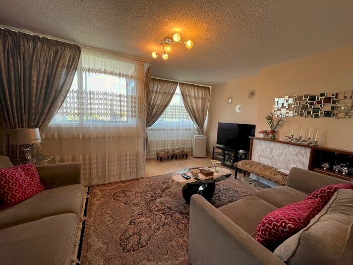 3 Bedroom Flat To Rent In Atholl House, Maida Vale, London, W9