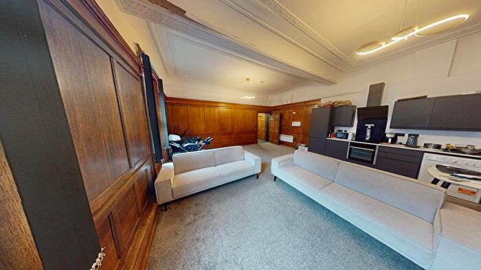 4 Bedroom Terraced House To Rent In Flat Low Pavement, Nottingham, Nottinghamshire, NG1