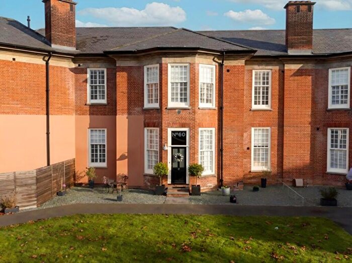 5 Bedroom Town House For Sale In Echelon Walk, Colchester, CO4