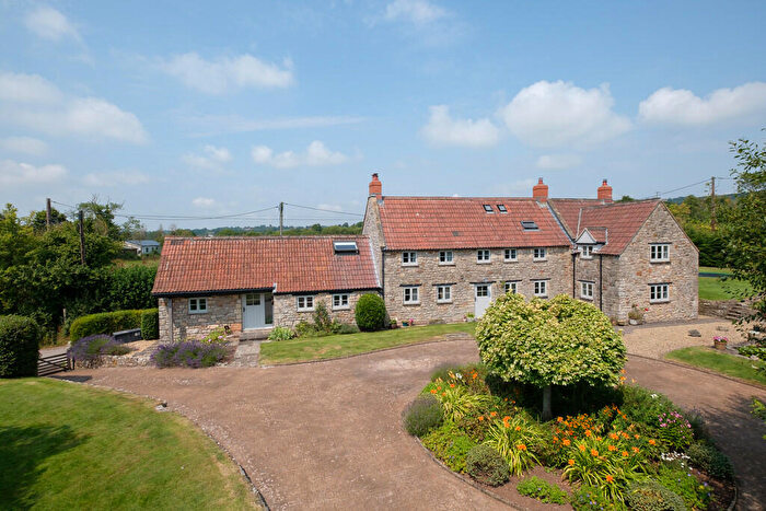 4 Bedroom Detached House For Sale In Upper Littleton, BS40