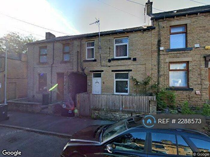 2 Bedroom Terraced House To Rent In Walker Terrace, Bradford, BD4