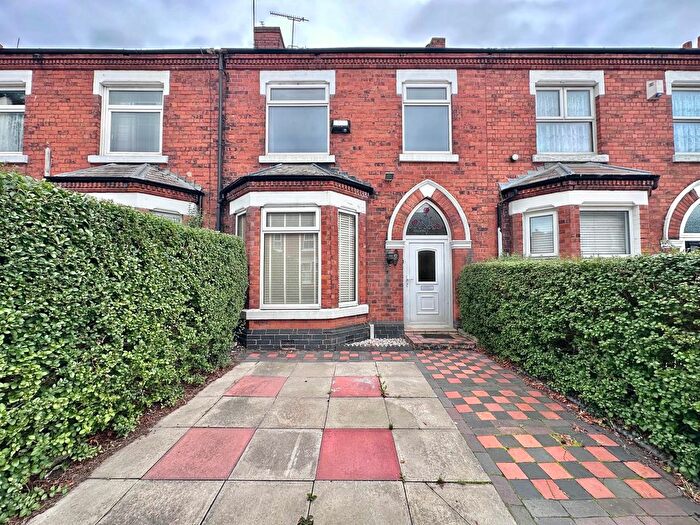 3 Bedroom Terraced House For Sale In Ruskin Road, Crewe, Cheshire, CW2