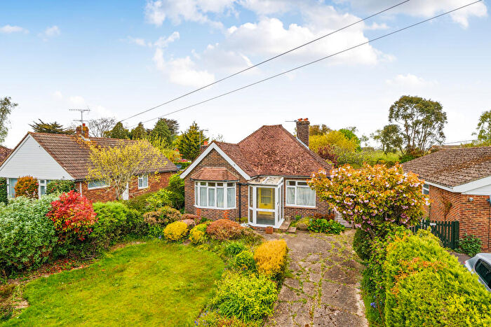 2 Bedroom Bungalow For Sale In Hook Lane, Aldingbourne, PO20