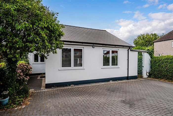 2 Bedroom Detached Bungalow For Sale In Beckenshaw Gardens, Banstead, SM7