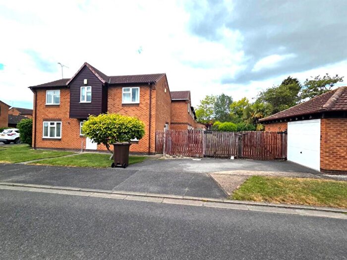 4 Bedroom Detached House For Sale In Brixworth Way, Retford, Nottinghamshire, DN22
