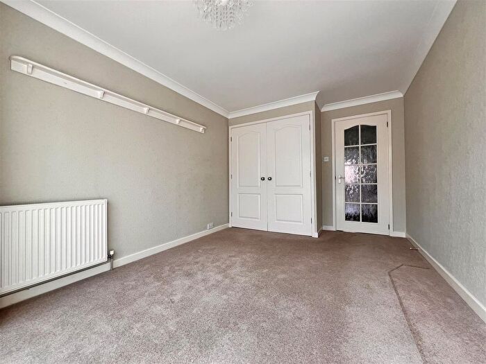 2 Bedroom Detached Bungalow For Sale In Main Street, Tollerton, YO61