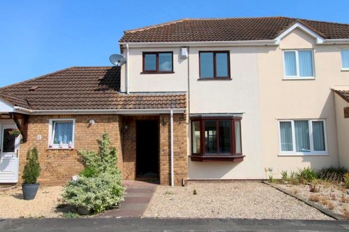 3 Bedroom Terraced House To Rent In Pelham Court, Bridgwater, TA6