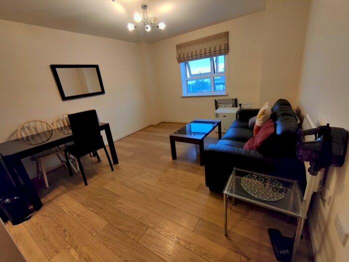 2 Bedroom Flat To Rent In Apartment, Excelsior, Princess Way, Swansea, SA1