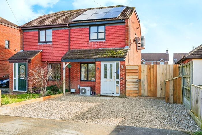 2 Bedroom Semi-Detached House For Sale In Worminghall Road, Oakley, Aylesbury, HP18