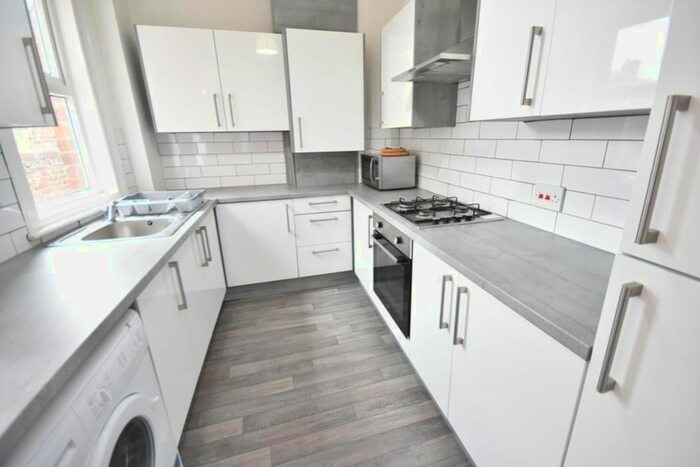4 Bedroom Terraced House To Rent In Salisbury Gardens, Newcastle Upon Tyne NE2