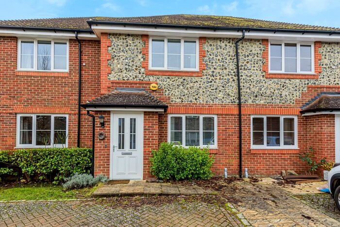 2 Bedroom Terraced House To Rent In Brandon Mead, Chesham, HP5
