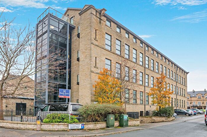 1 Bedroom Terraced House For Sale In Cavendish Court, Drighlington, Leeds, BD11