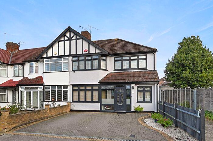 4 Bedroom Semi Detached House For Sale In Fairview Crescent, Harrow, HA2