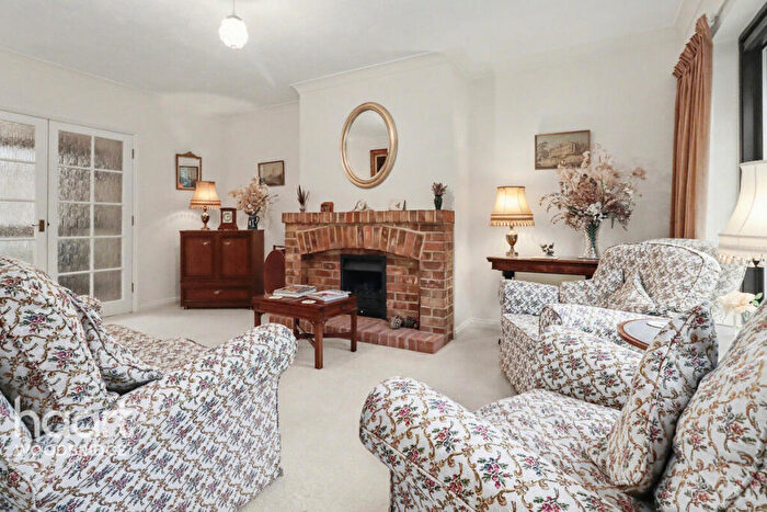 4 Bedroom Detached Bungalow For Sale In Melton Grange Road, Woodbridge, IP12