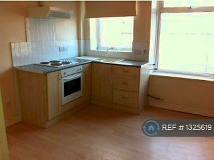 1 Bedroom Flat To Rent In Dudley Hill Road, Bradford, BD2