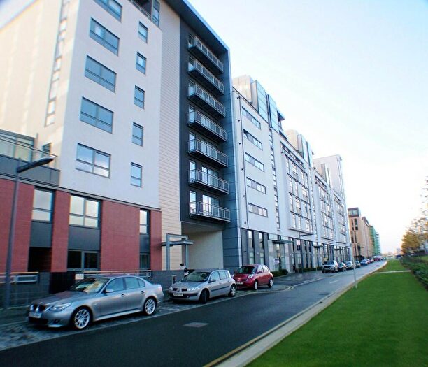 2 Bedroom Flat To Rent In Glasgow Harbour Terraces, Glasgow, G11