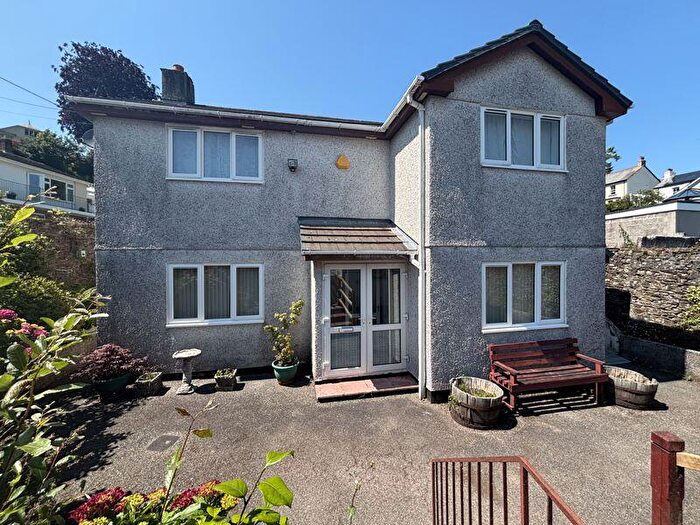 4 Bedroom Detached House For Sale In Tanhouse Road, Lostwithiel, PL22