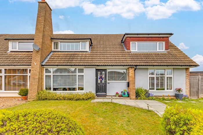 4 Bedroom Semi-Detached House For Sale In Millard Way, Hitchin, SG4