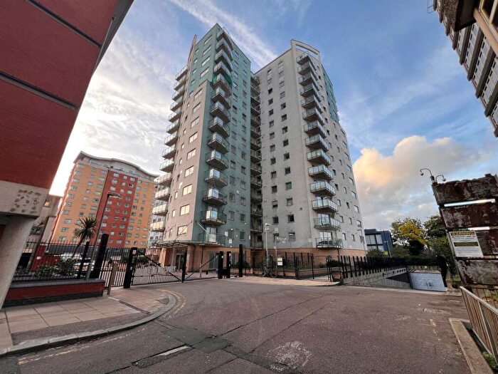 2 Bedroom Flat For Sale In Centreway Apartments, Axon Place, Ilford, IG1