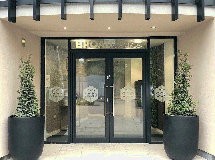 1 Bedroom Flat To Rent In Broadoaks, Streetsbrook Road, Solihull, B91