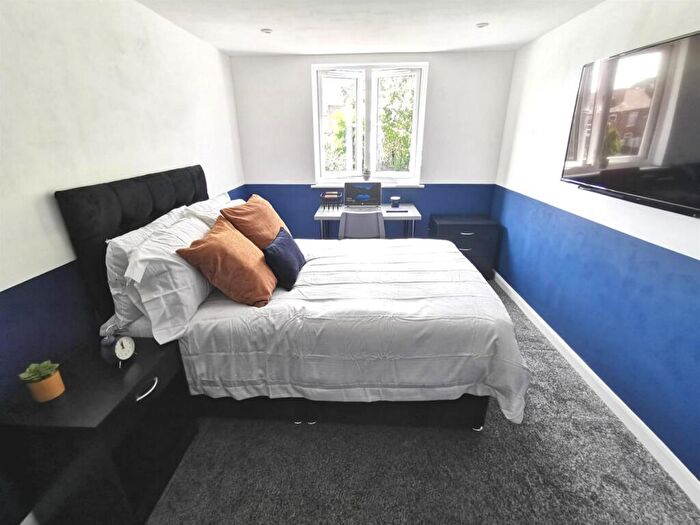 6 Bedroom Terraced House To Rent In Etwall Street, Derby, - Students /, DE22